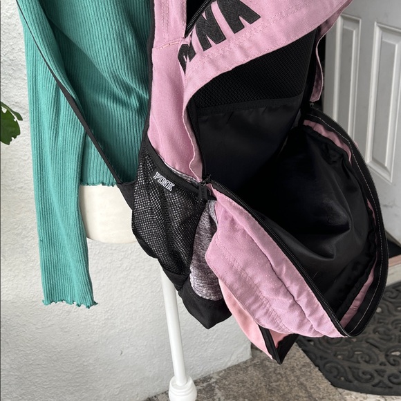 VICTORIA SECRET PINK Backpack - Picture 16 of 16